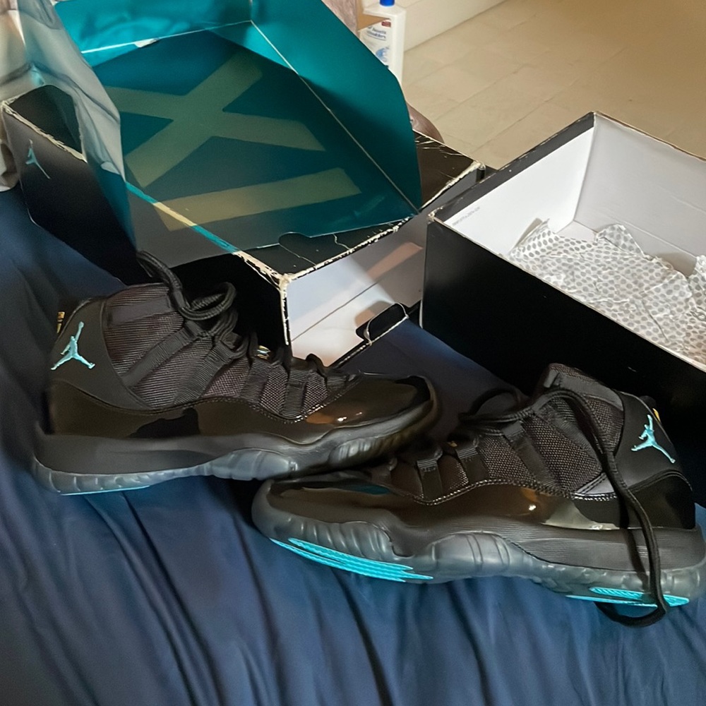 Jordan 11 Gamma Blue